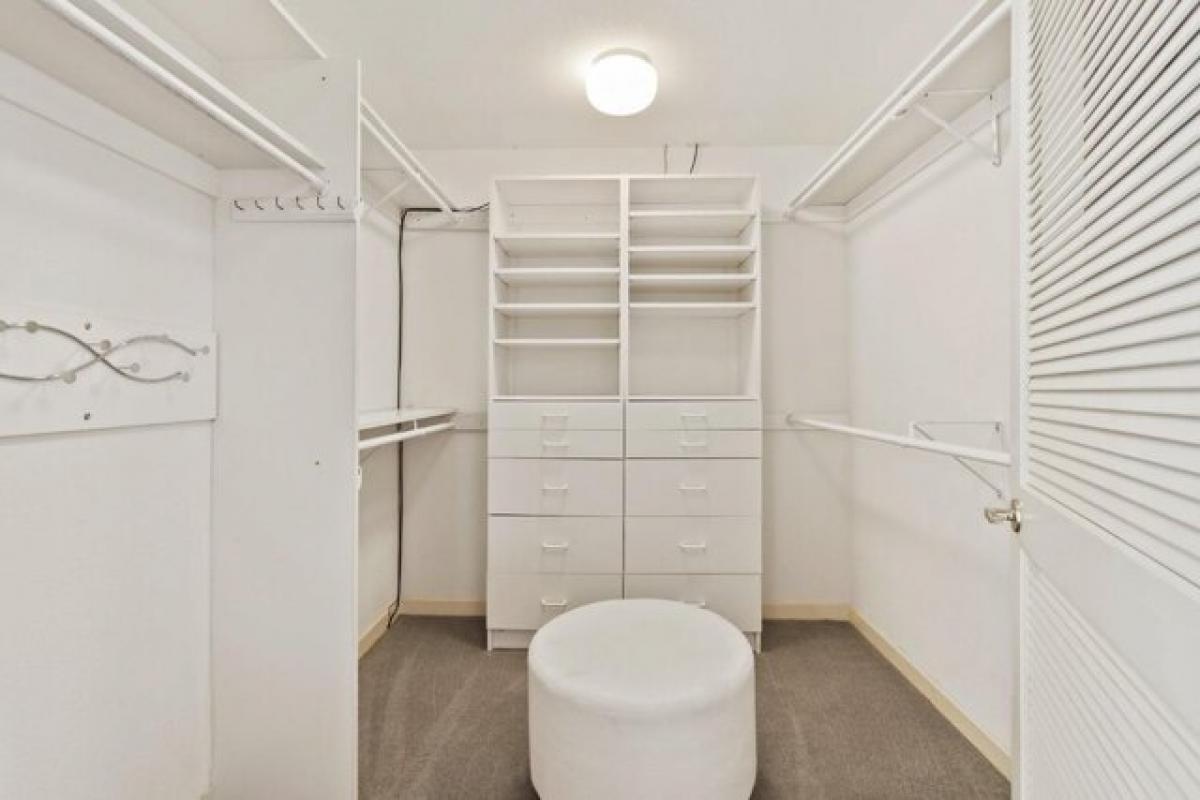 Picture of Home For Sale in Fair Oaks, California, United States