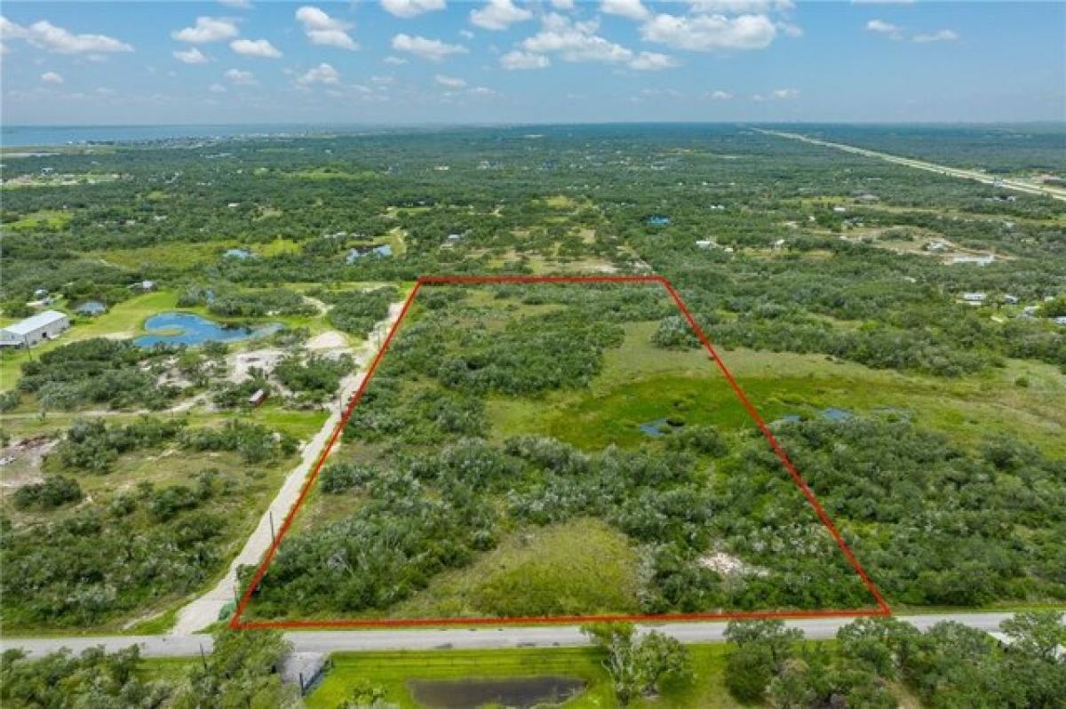 Picture of Residential Land For Sale in Rockport, Texas, United States