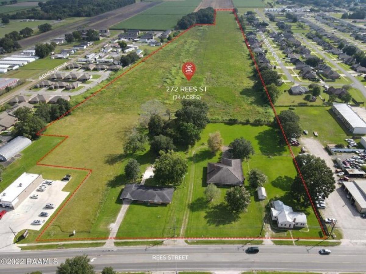 Picture of Residential Land For Sale in Breaux Bridge, Louisiana, United States