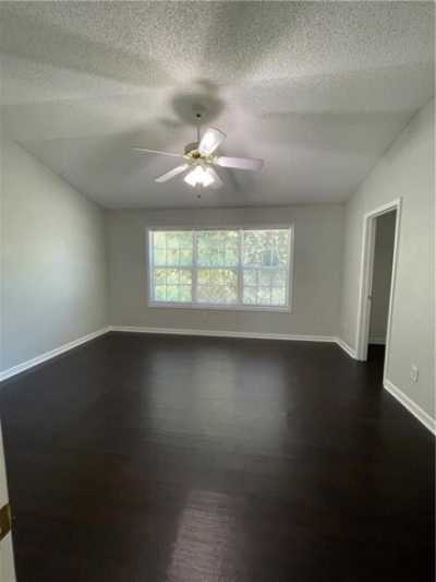 Home For Sale in Union City, Georgia