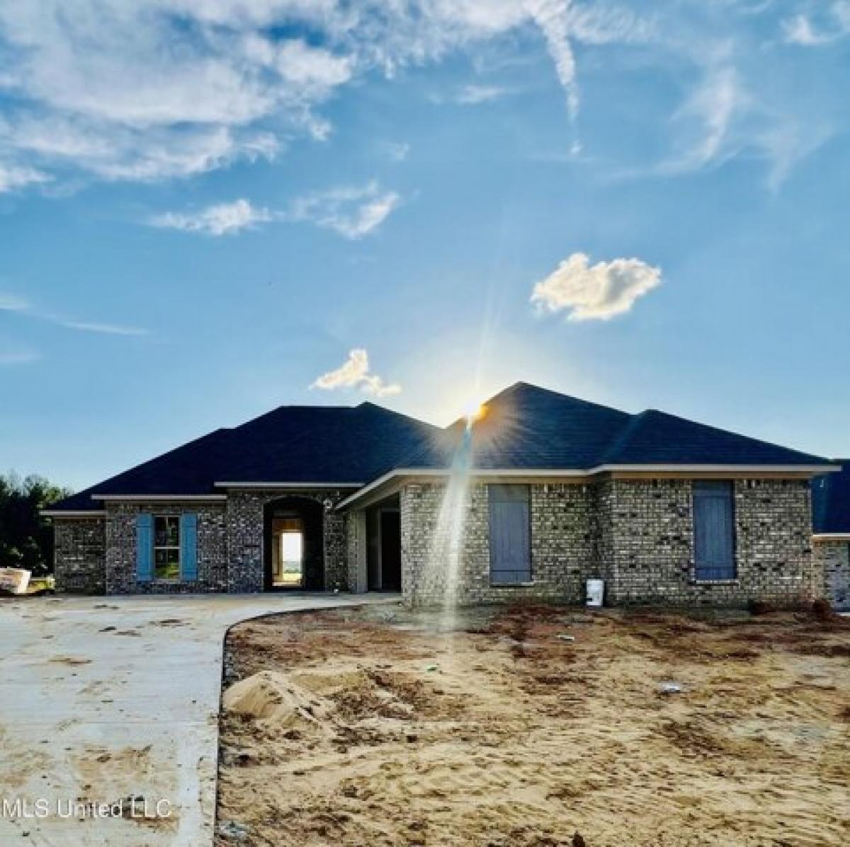 Picture of Home For Sale in Canton, Mississippi, United States