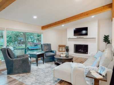 Home For Sale in Mabank, Texas