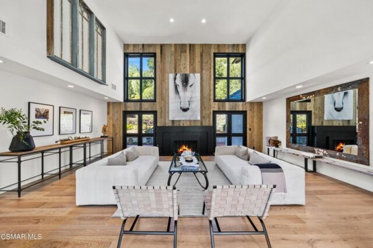 Picture of Home For Sale in Thousand Oaks, California, United States