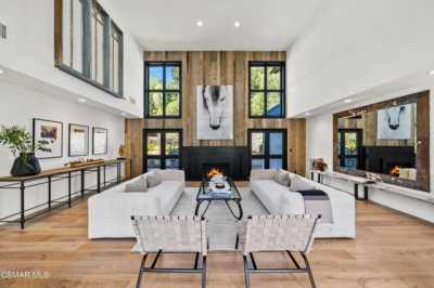 Home For Sale in Thousand Oaks, California