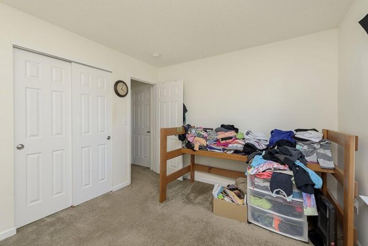 Picture of Home For Sale in Noblesville, Indiana, United States