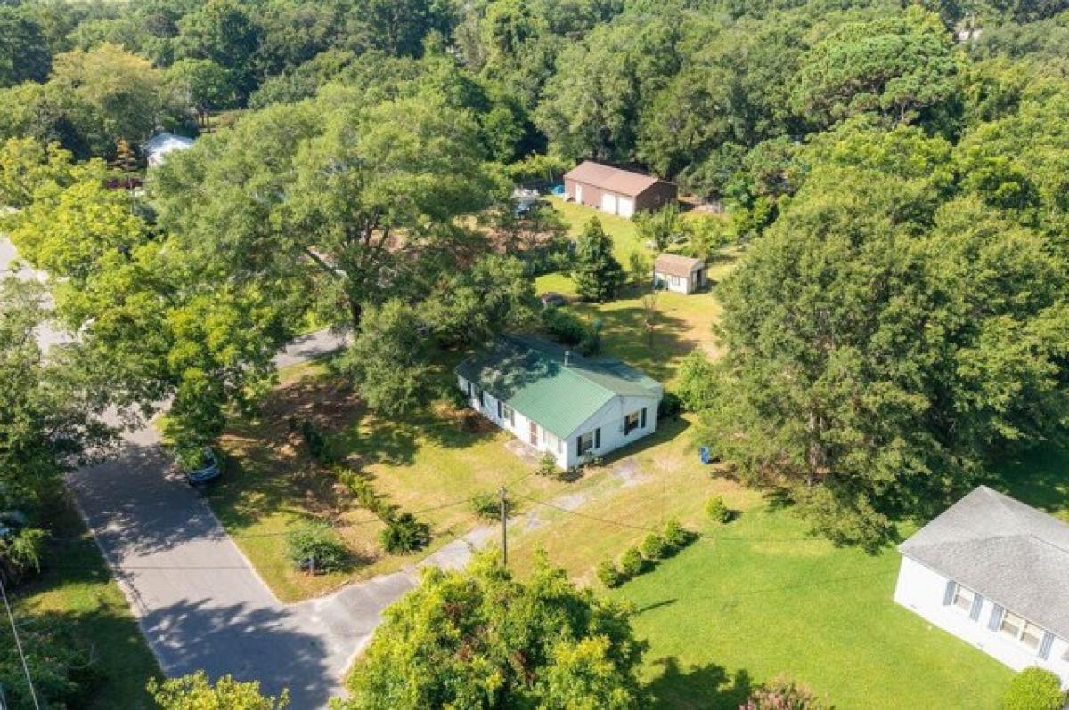 Picture of Home For Sale in Charleston, South Carolina, United States