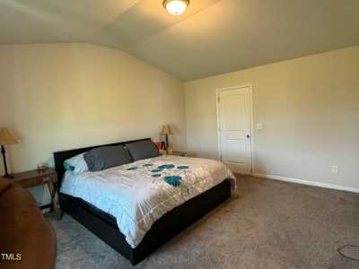 Home For Sale in Fuquay Varina, North Carolina