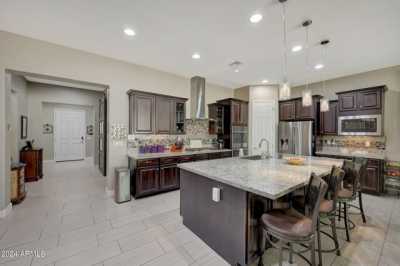 Home For Sale in Goodyear, Arizona