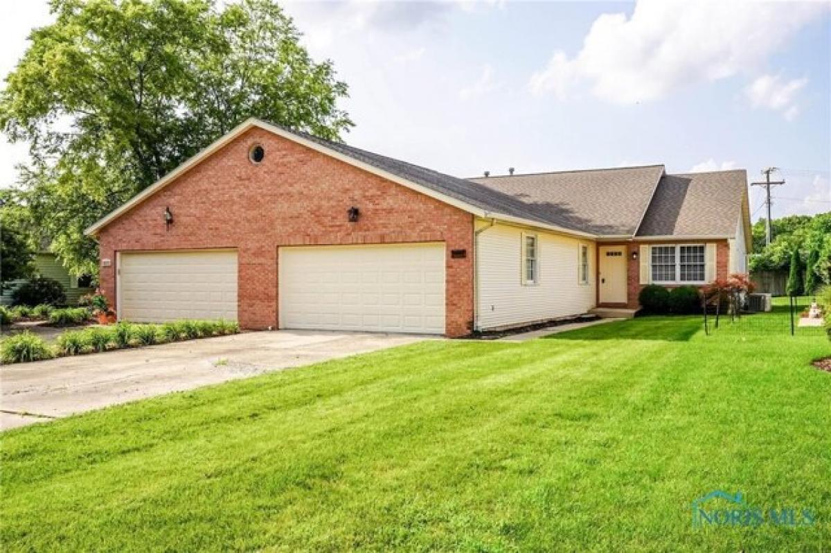 Picture of Home For Sale in Findlay, Ohio, United States