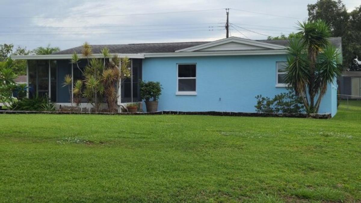 Picture of Home For Sale in Titusville, Florida, United States