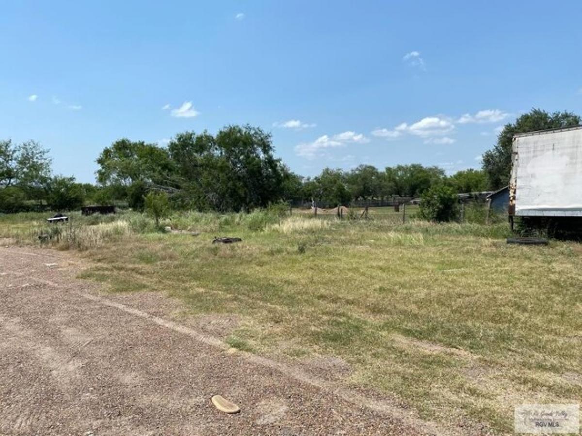 Picture of Residential Land For Sale in Harlingen, Texas, United States