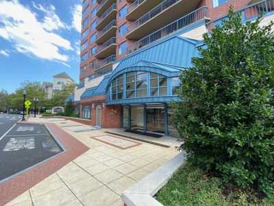 Home For Sale in Stamford, Connecticut