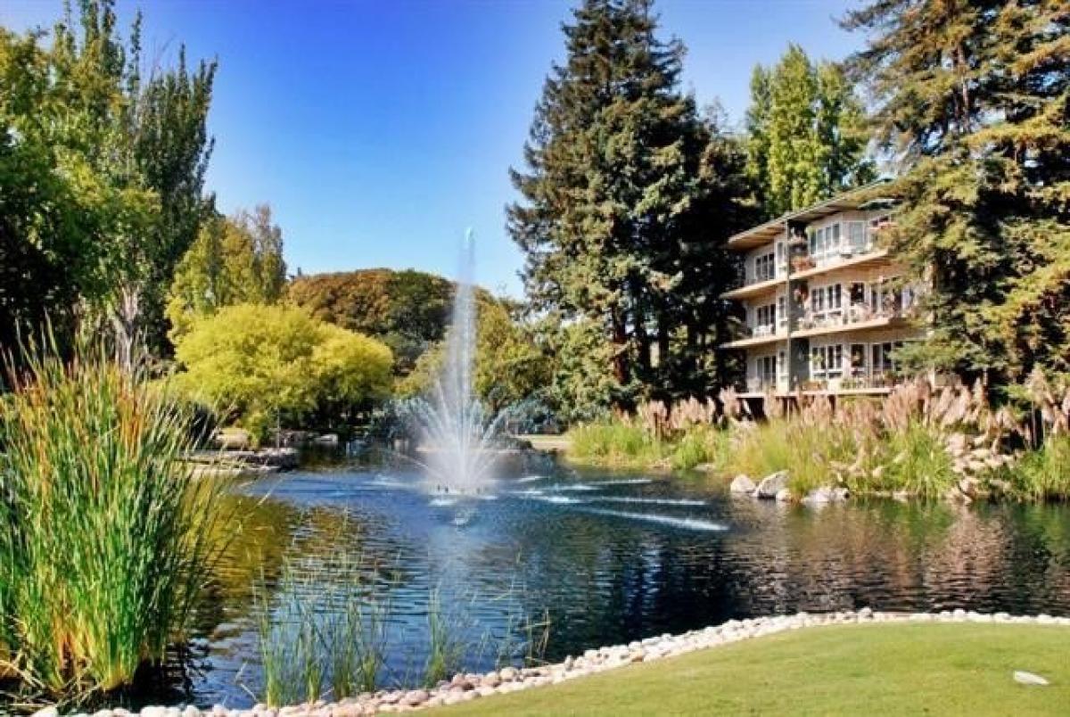 Picture of Home For Sale in San Mateo, California, United States