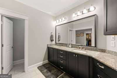 Home For Sale in Roswell, Georgia