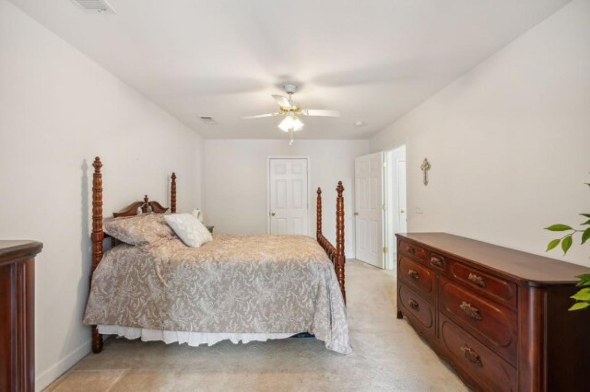 Picture of Home For Sale in Franklin, Tennessee, United States