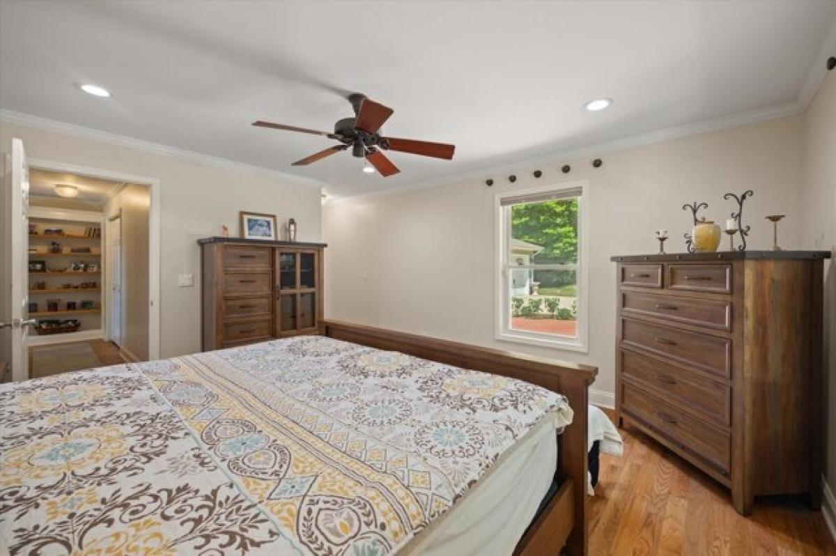 Picture of Home For Sale in Sparta, Tennessee, United States