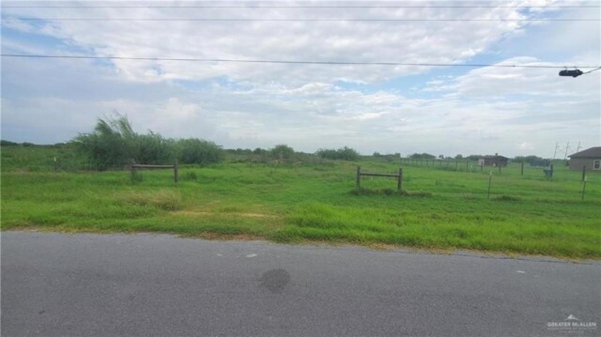 Picture of Residential Land For Sale in Weslaco, Texas, United States