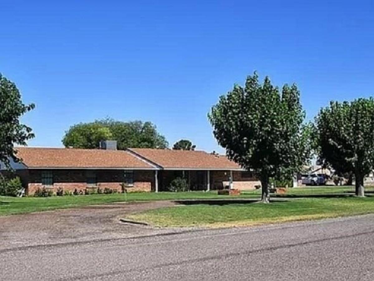 Picture of Home For Sale in Alamogordo, New Mexico, United States