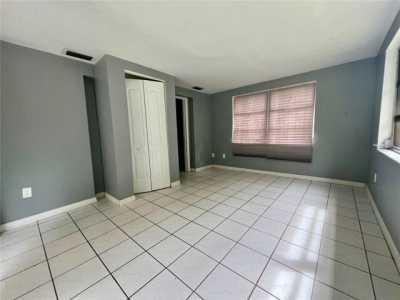 Home For Sale in Holiday, Florida