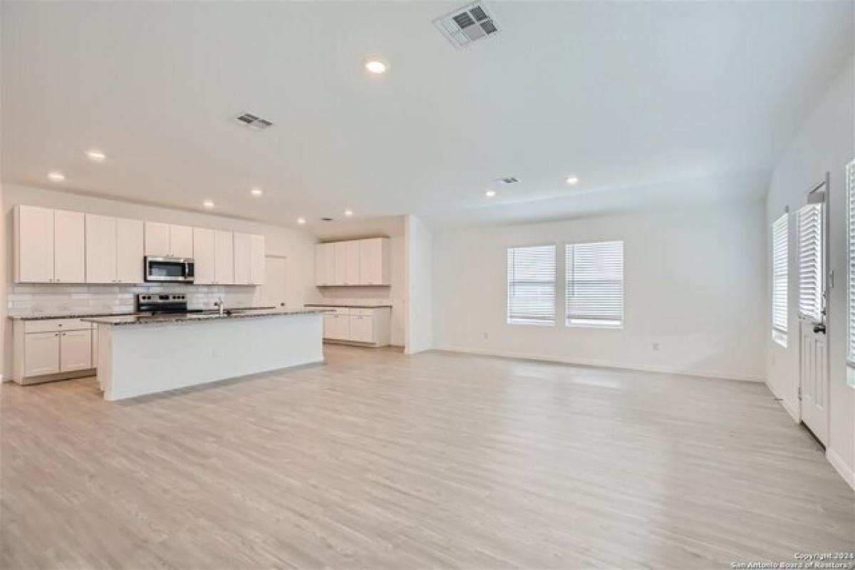 Picture of Home For Rent in Seguin, Texas, United States