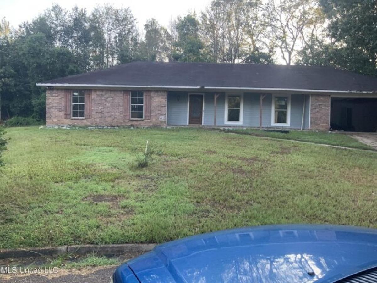 Picture of Home For Sale in Jackson, Mississippi, United States