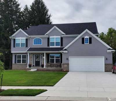 Home For Sale in Monroe, Michigan
