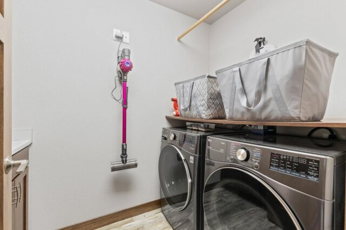 Picture of Home For Sale in Rapid City, South Dakota, United States