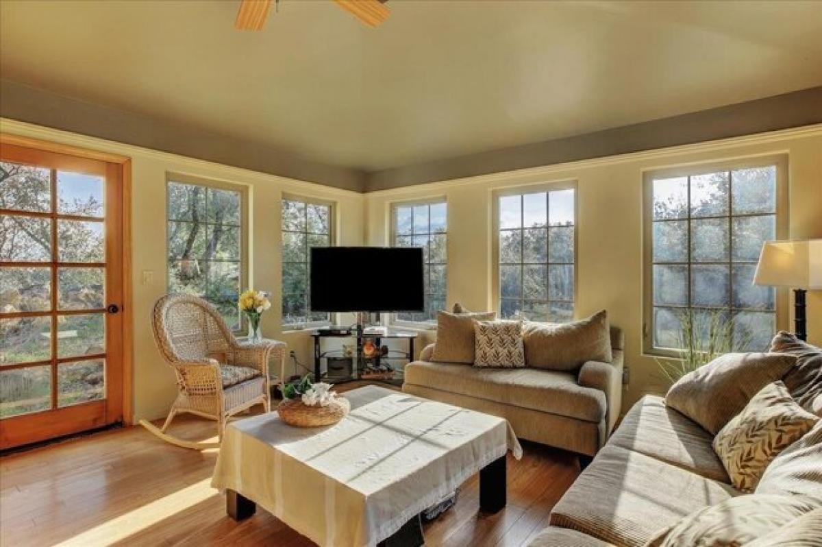 Picture of Home For Sale in Grass Valley, California, United States