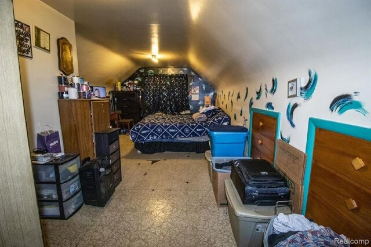 Picture of Home For Sale in Flint, Michigan, United States