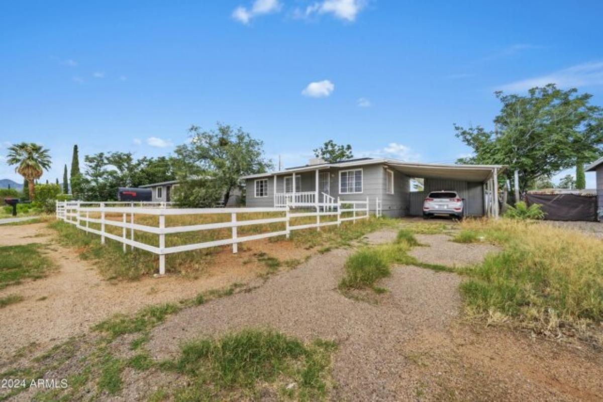 Picture of Home For Sale in Sierra Vista, Arizona, United States