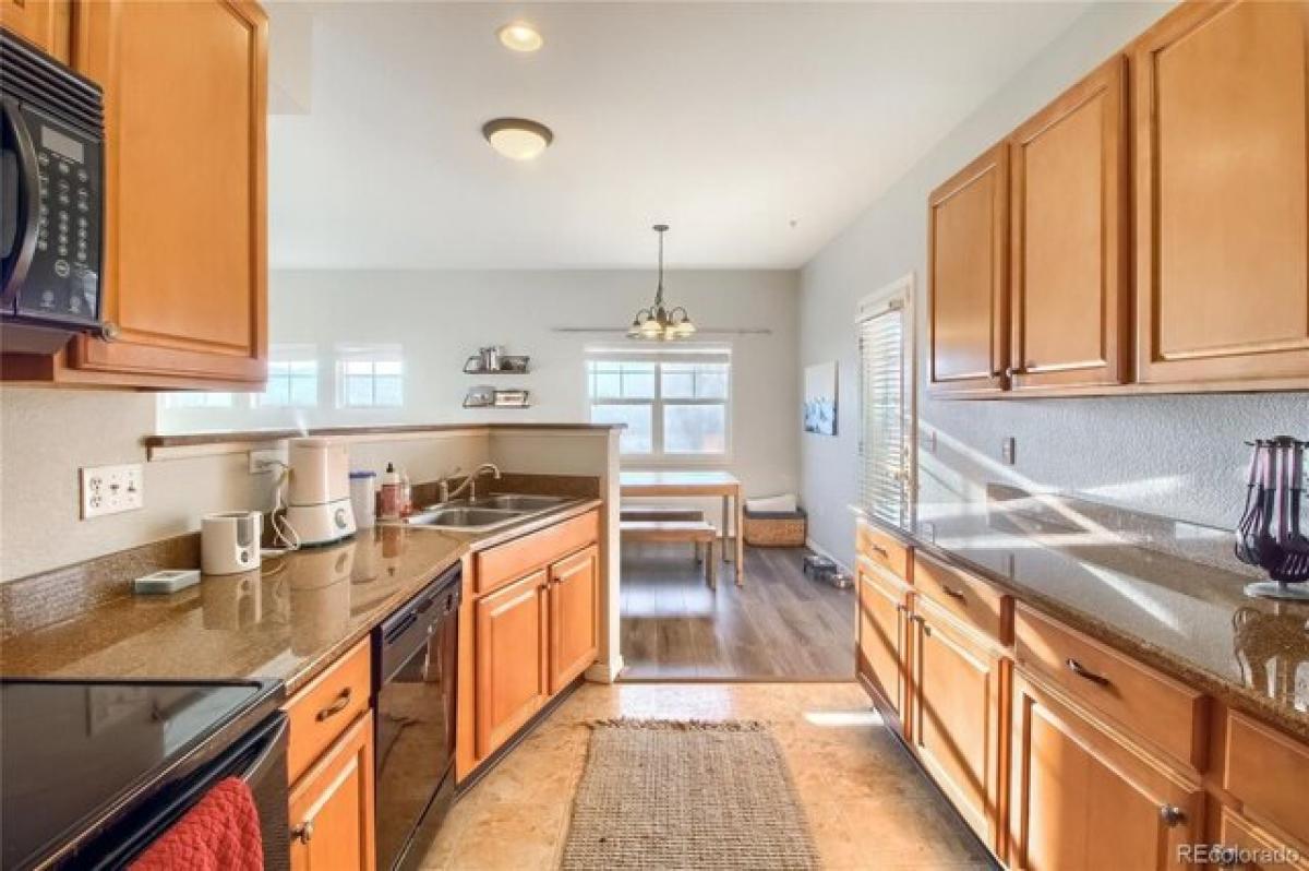 Picture of Home For Sale in Parker, Colorado, United States