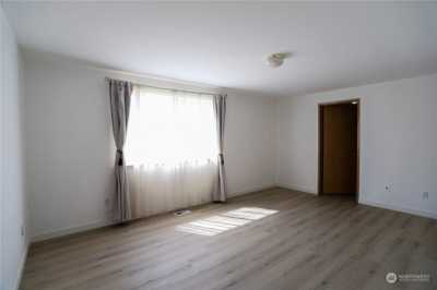 Home For Sale in Spanaway, Washington