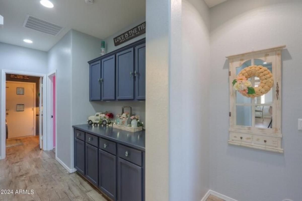 Picture of Home For Sale in Maricopa, Arizona, United States