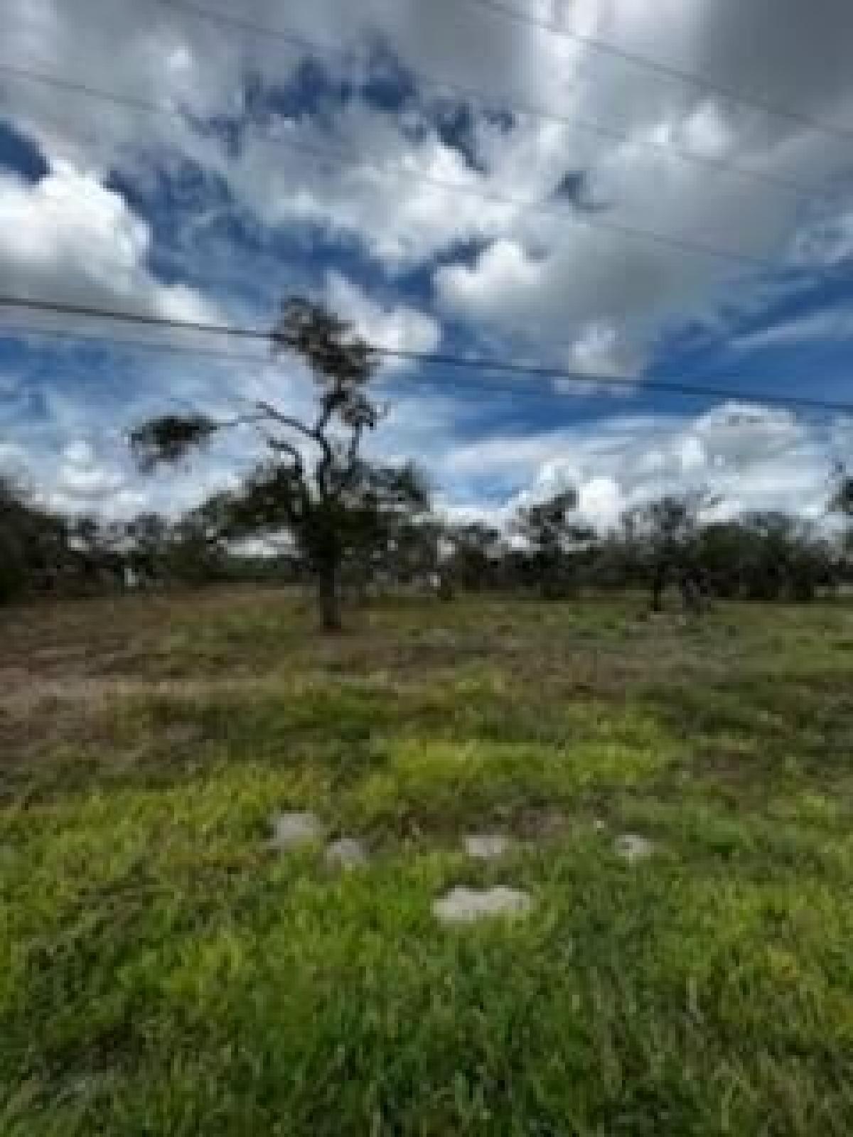 Picture of Residential Land For Sale in Rockport, Texas, United States