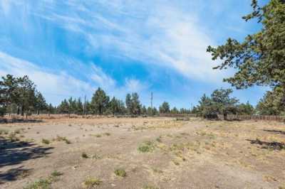 Home For Sale in Terrebonne, Oregon