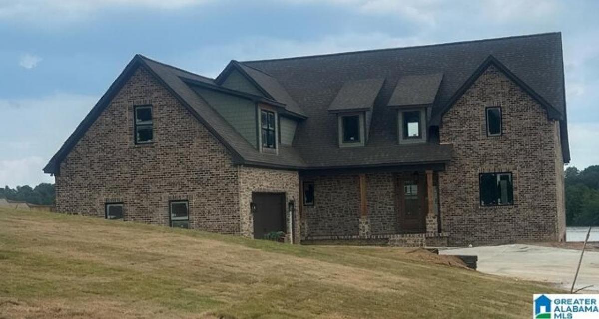 Picture of Home For Sale in Lincoln, Alabama, United States