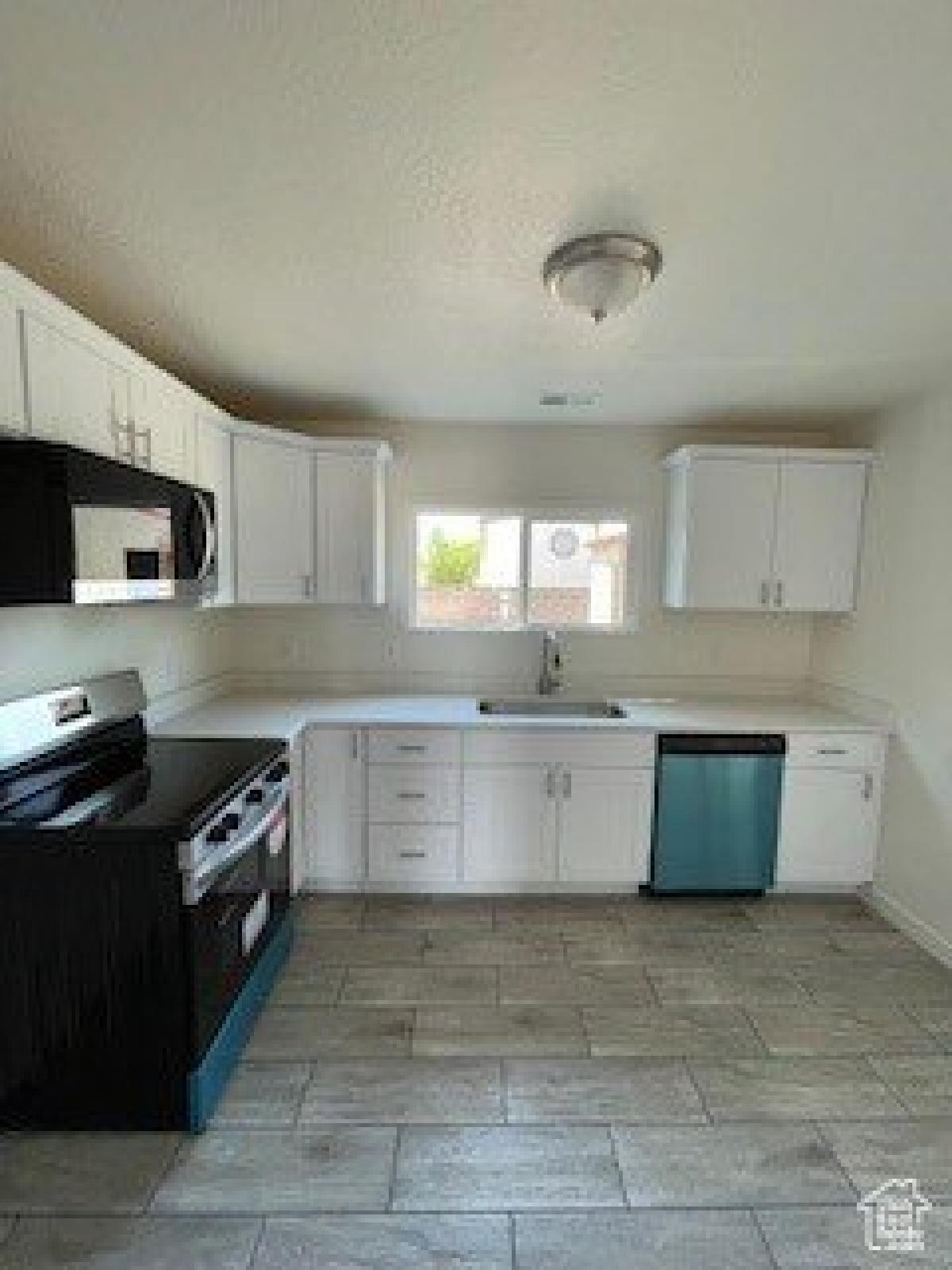 Picture of Home For Sale in Tooele, Utah, United States