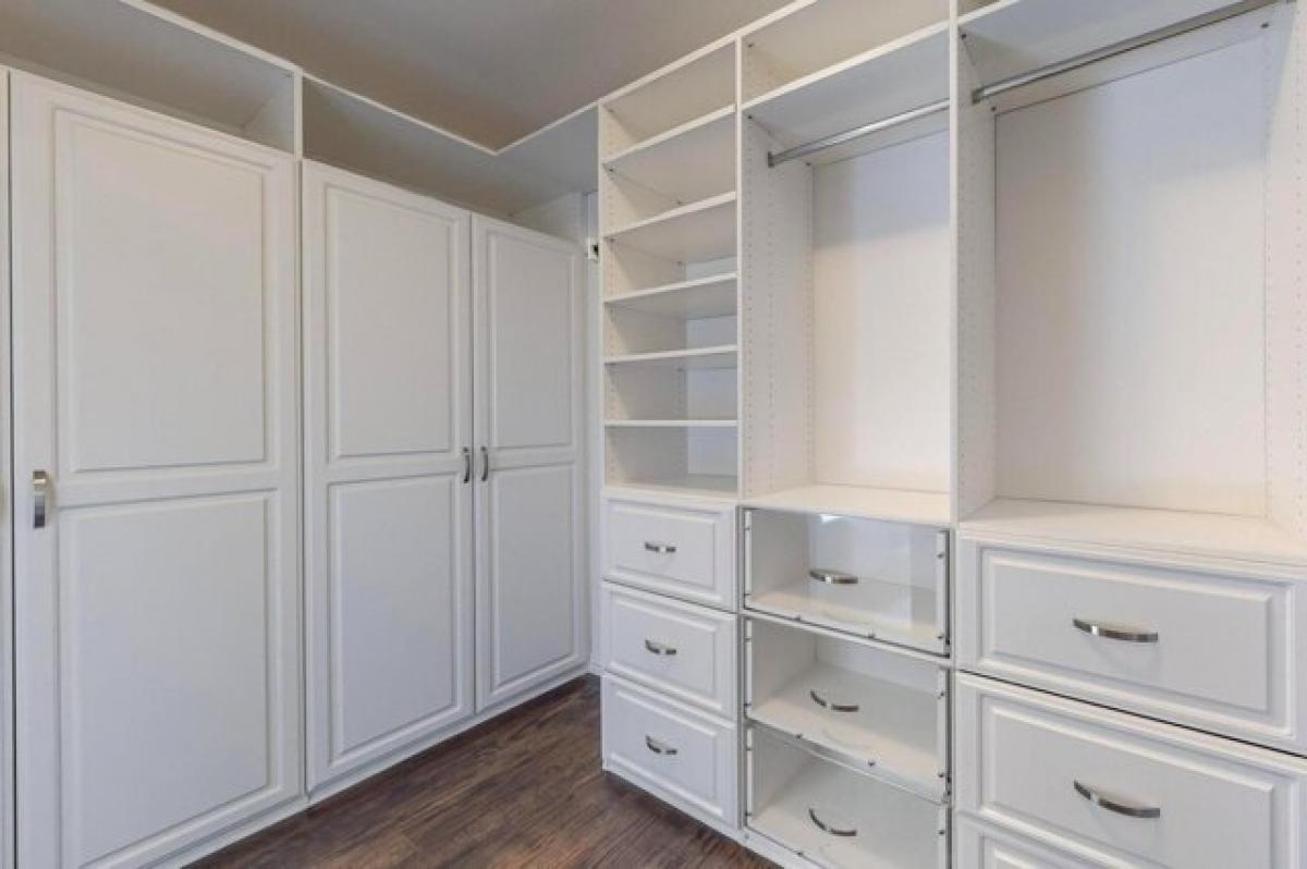 Picture of Home For Sale in Irving, Texas, United States