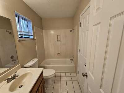 Home For Sale in Los Lunas, New Mexico