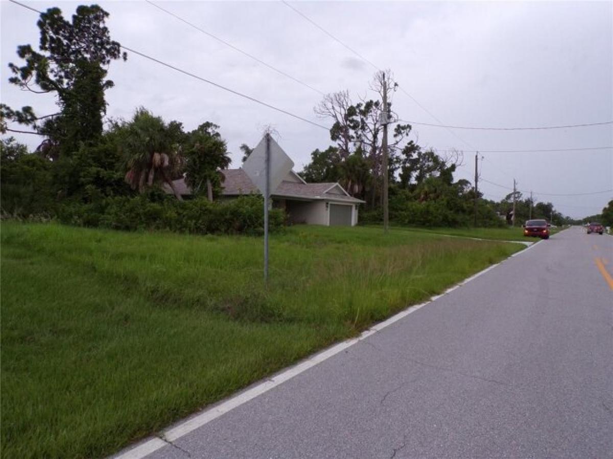 Picture of Residential Land For Sale in Rotonda West, Florida, United States