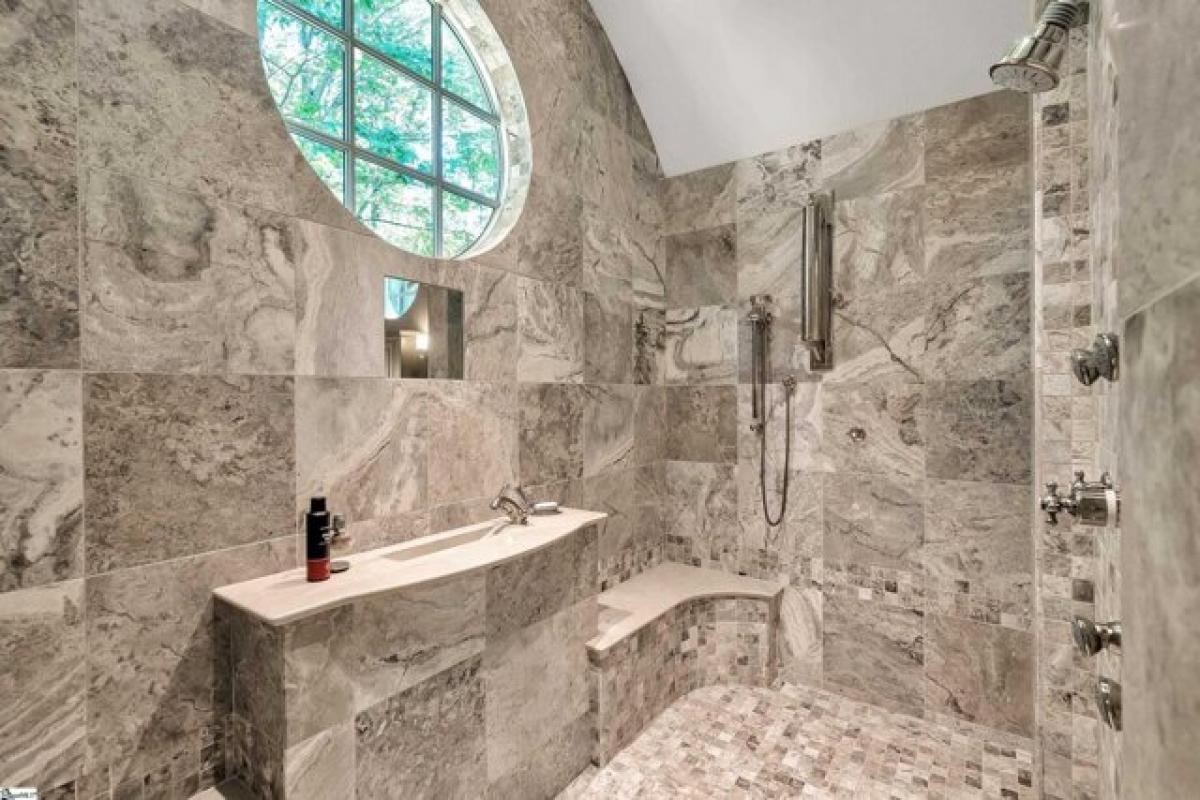 Picture of Home For Sale in Travelers Rest, South Carolina, United States