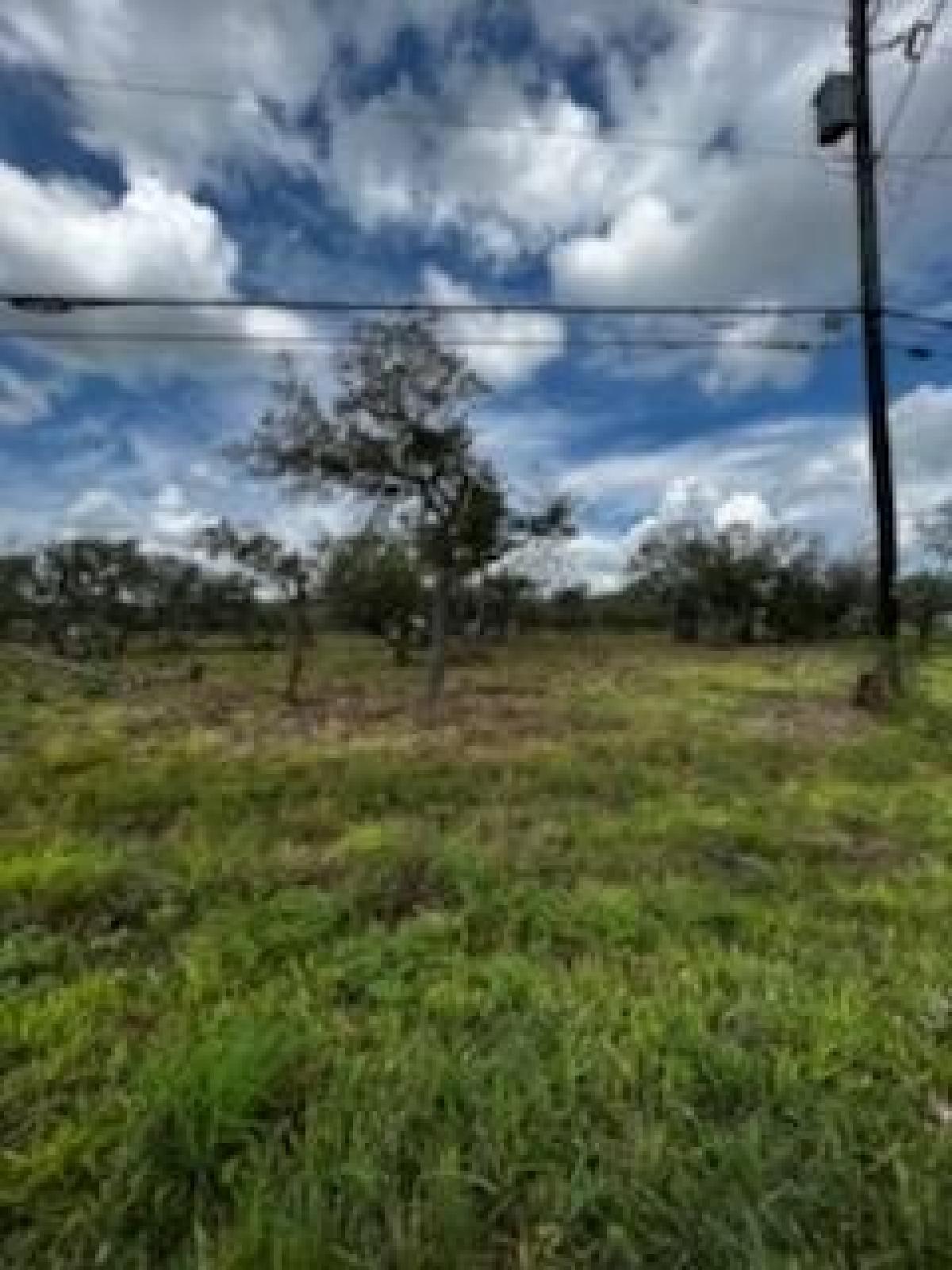 Picture of Residential Land For Sale in Rockport, Texas, United States