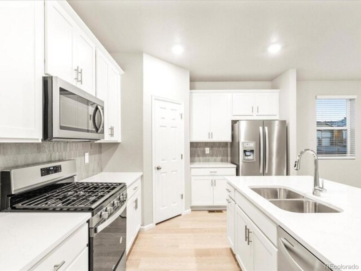 Picture of Home For Sale in Windsor, Colorado, United States