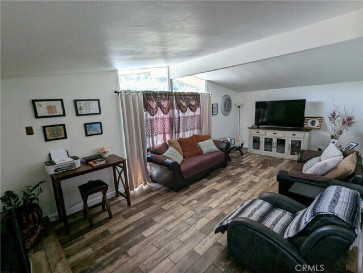 Picture of Home For Sale in Rialto, California, United States