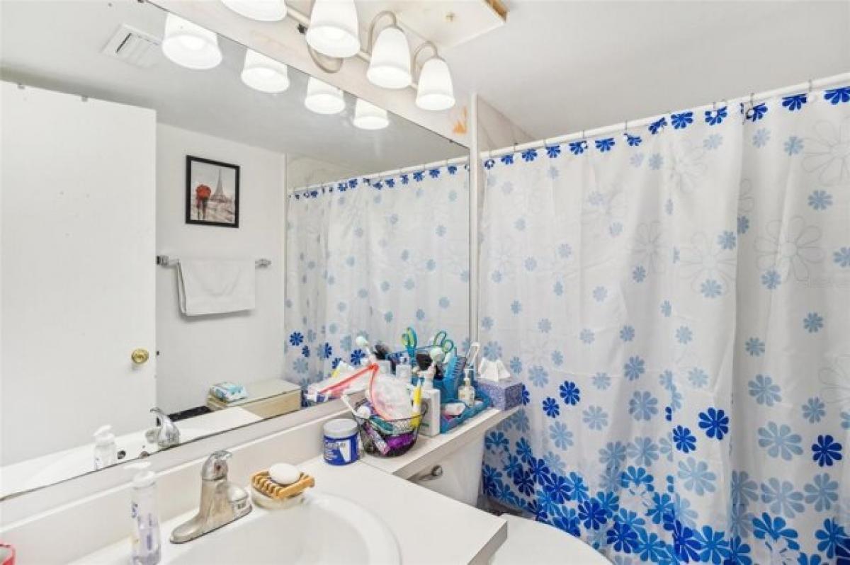 Picture of Home For Sale in Tarpon Springs, Florida, United States