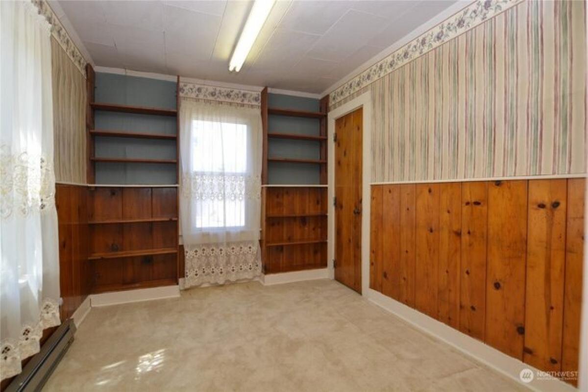 Picture of Home For Sale in Longview, Washington, United States