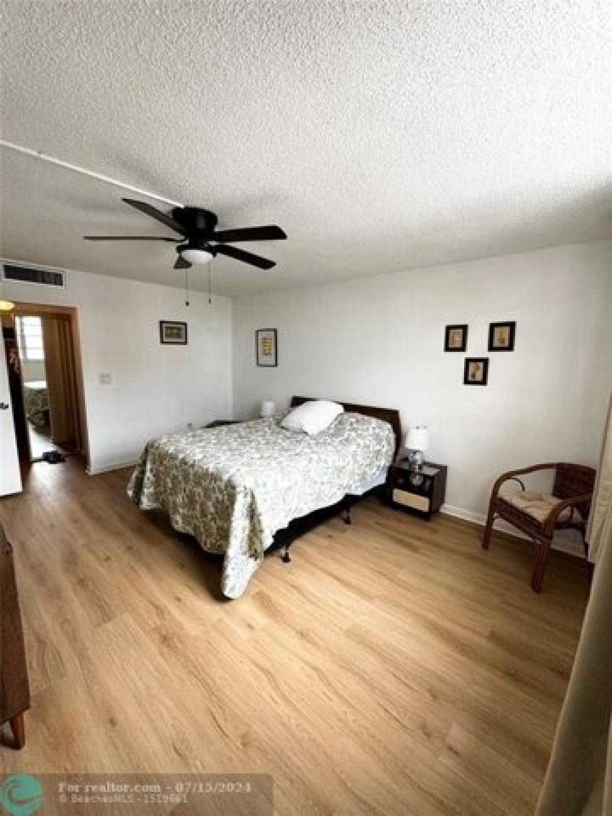 Picture of Home For Sale in North Miami, Florida, United States