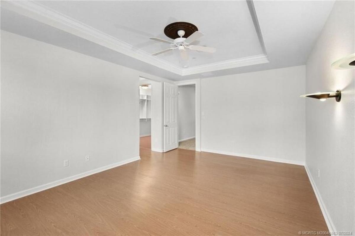 Picture of Home For Sale in Stuart, Florida, United States