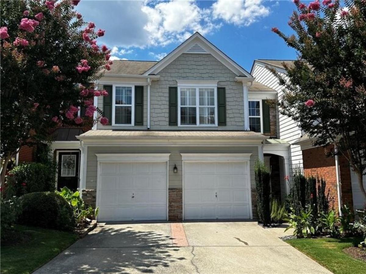 Picture of Home For Sale in Roswell, Georgia, United States