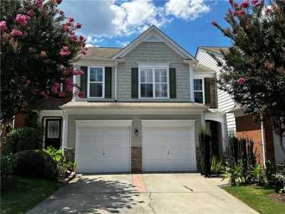 Home For Sale in Roswell, Georgia